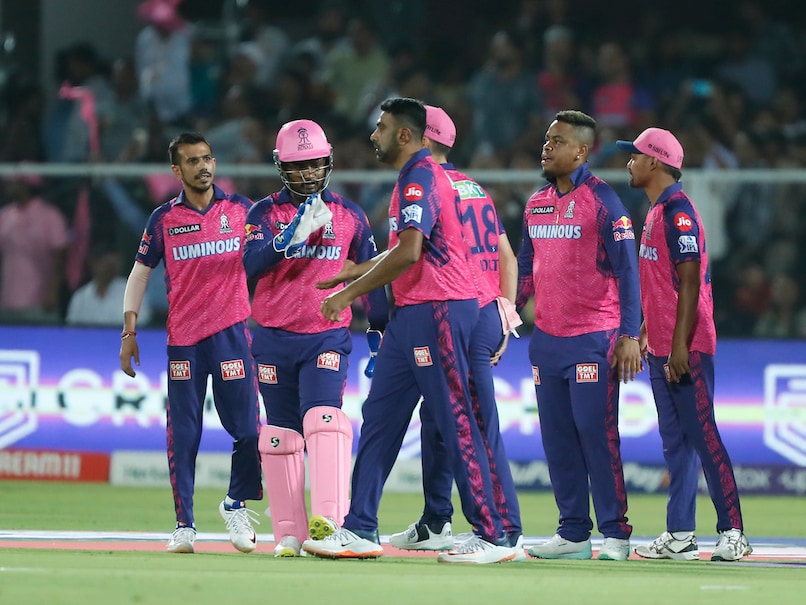 RR vs LSG Live Score: Rajasthan Royals Restrict Lucknow Super Giants To 154/7 Despite Kyle Mayers' Half-Century