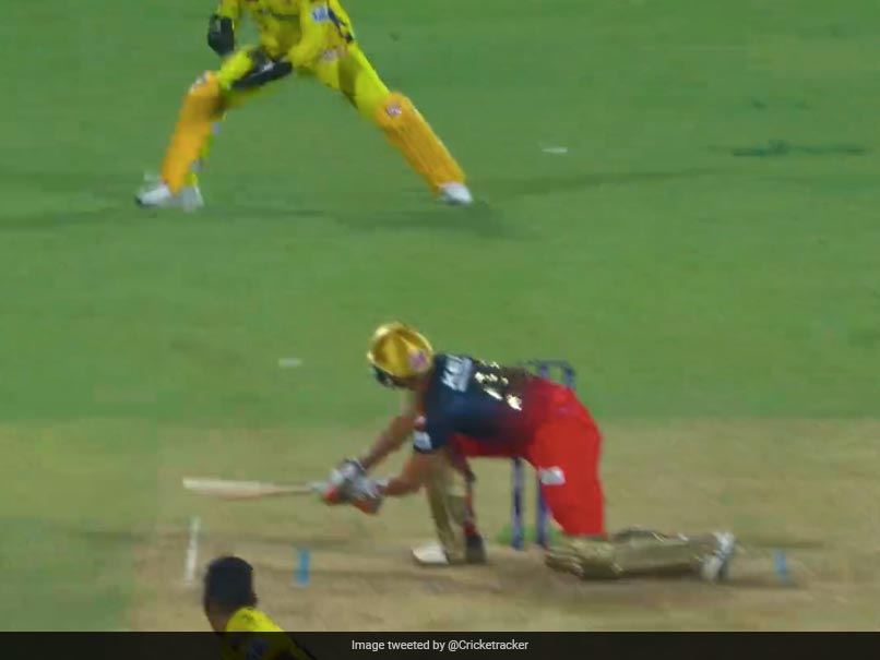 RCB vs CSK: चेन्नई-बेंगलोर मैच में आयी छक्कों की बारिश, लेकिन सुयश प्रभुदेसाई का यह छक्का पड़ा सभी  पर भारी