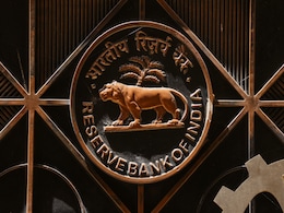 RBI Cancels Licence Of Urban Co-op Bank In UP Over Inadequate Funds RBI Cancels Licence Of Urban Co-op Bank In UP Over Inadequate Funds