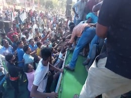 Fight Breaks Out At Trinamool Event On Day 1 Of Abhishek Banerjee <i>Yatra</i> Fight Breaks Out At Trinamool Event On Day 1 Of Abhishek Banerjee <i>Yatra</i>