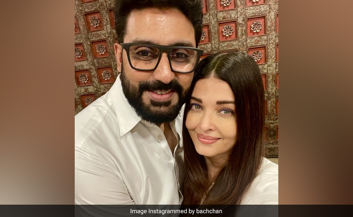 Abhishek Bachchan's Viral Reply To Tweet On Aishwarya: "She Doesn't Need My Permission"