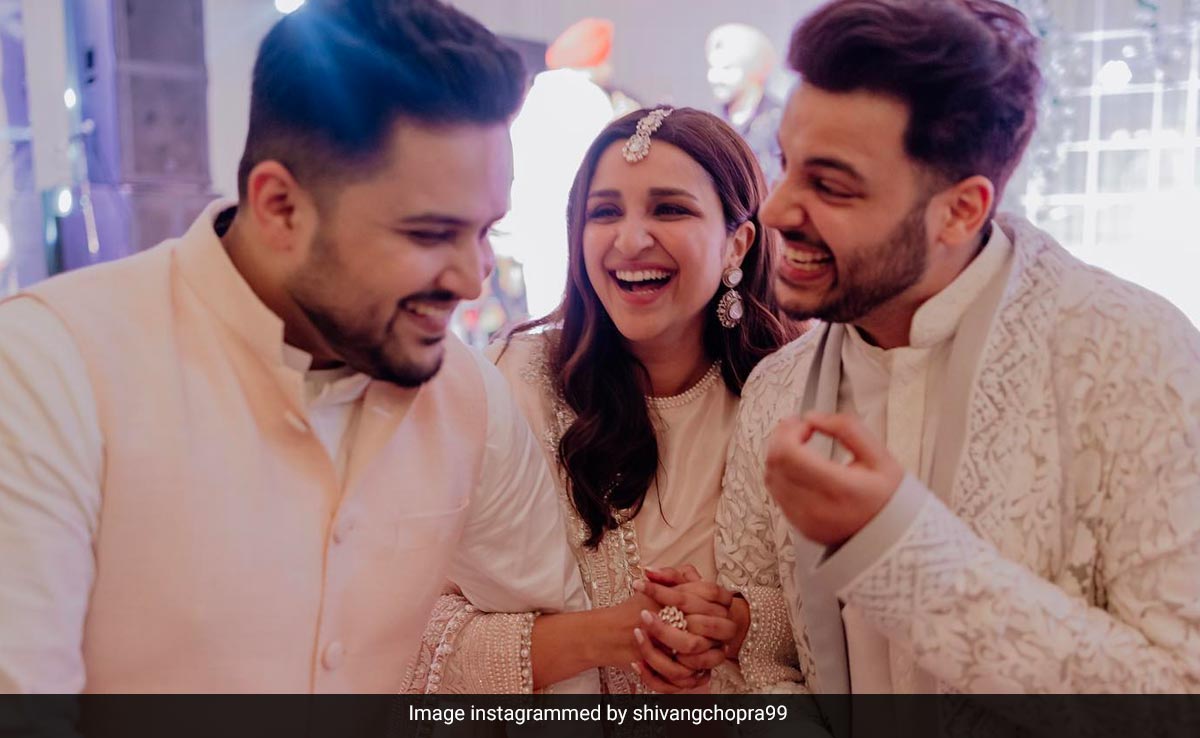 Sibling Revelry: Parineeti Chopra With Brothers Shivang And Sahaj In A Pic From Her Engagement To Raghav Chadha