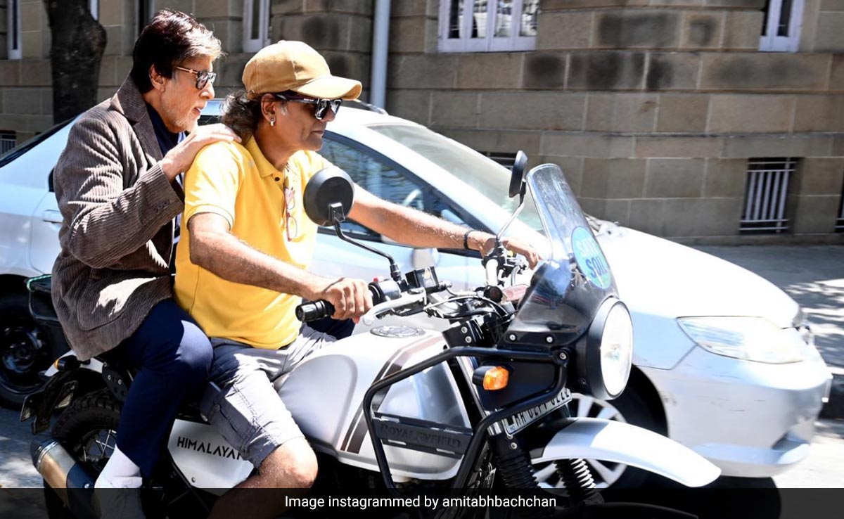 Amitabh Bachchan Gets Ride To Work From Stranger On A Bike. No Helmet?, Asks The Internet