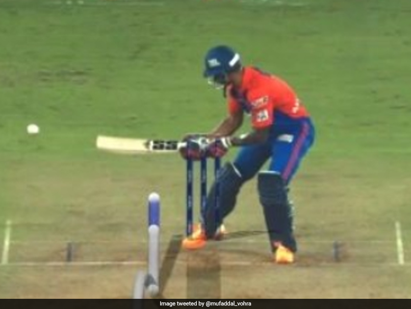 "Worst Review In History": Fans Troll Hardik Pandya And Co. For Bizarre DRS Call