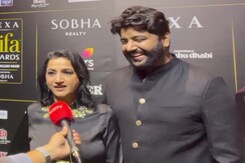 IIFA 2023: A Musical Performance By Kavita Seth On The Green Carpet IIFA 2023: A Musical Performance By Kavita Seth On The Green Carpet