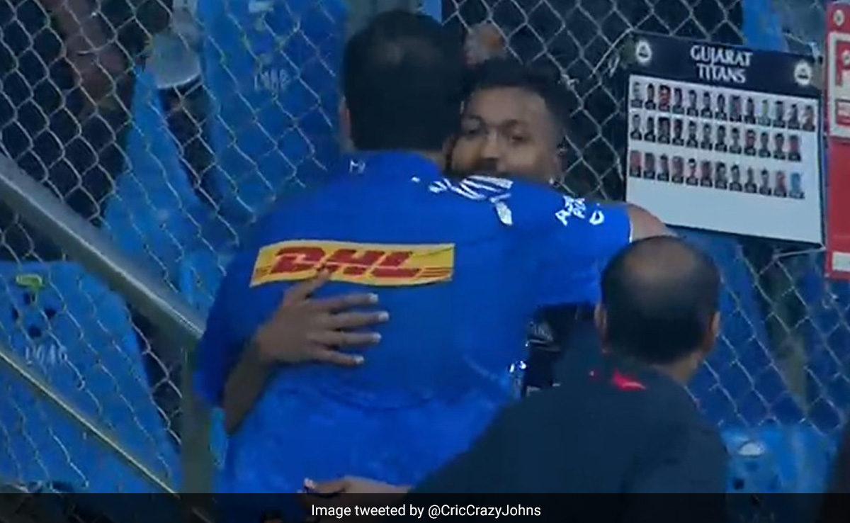 Hardik Pandya Hugs Aakash Ambani Ahead Of MI vs GT Match, Photo Goes Viral