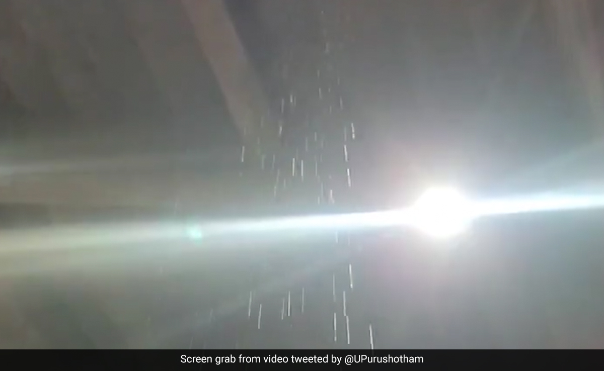 IPL 2023 Final: Video Of Leaking Roof At Narendra Modi Stadium Draws Flak From Fans