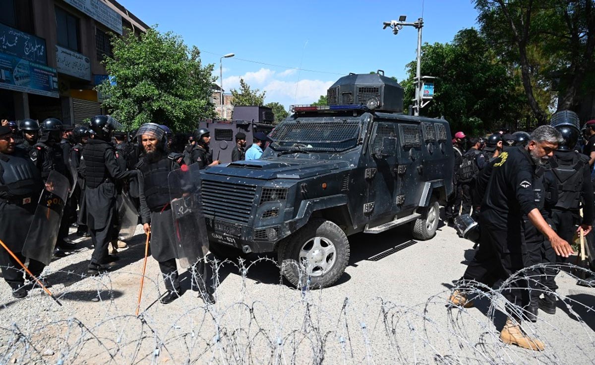 "No Question Of Imposing Martial Law": Pak Army After Violent Protests