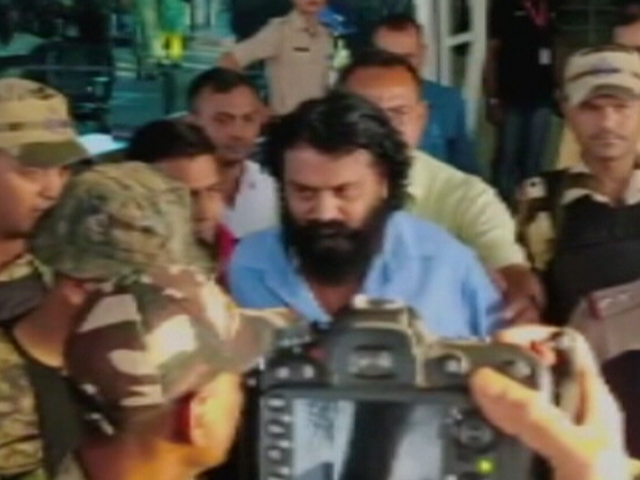 सिख बनकर नेपाल में ढाबा चला रहा था टॉप नक्सली लीडर दिनेश गोप