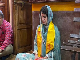 Priyanka Gandhi Prays At Temple For People Of Karnataka On Results Day Priyanka Gandhi Prays At Temple For People Of Karnataka On Results Day