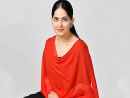 शैंपू नहीं बल्कि इस चीज से बाल धोती हैं जया किशोरी, ये देसी नुस्खा बनाएगा आपके बालों को लंबा, घना और काला शैंपू नहीं बल्कि इस चीज से बाल धोती हैं जया किशोरी, ये देसी नुस्खा बनाएगा आपके बालों को लंबा, घना और काला