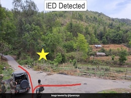 मणिपुर: इंफाल घाटी में सेना ने विस्फोटक बरामद किए, प्रभावित इलाकों में गश्त जारी मणिपुर: इंफाल घाटी में सेना ने विस्फोटक बरामद किए, प्रभावित इलाकों में गश्त जारी