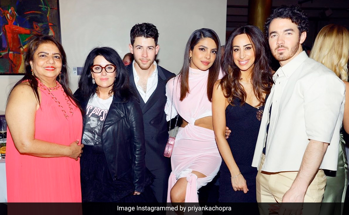Priyanka Chopra's Fam-Jam With Mother-In-Law And Others At Her New York Restaurant