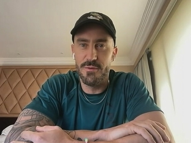 'I Learnt To Be Captain Cool Like Dhoni'- Faf Du Plessis