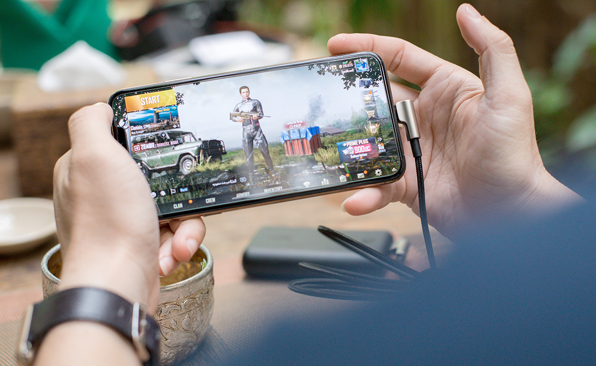 Pak Woman Meets Noida Man While Playing PUBG, Comes To India With 4 Kids