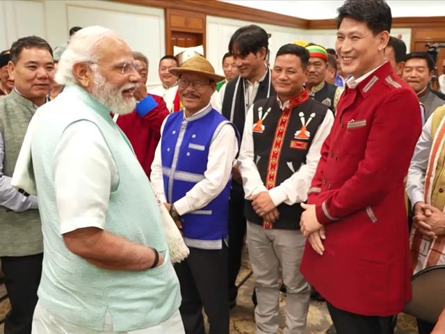पीएम मोदी का अरुणाचल के आदिवासी नेताओं ने विकास कार्यों के लिए किया धन्यवाद