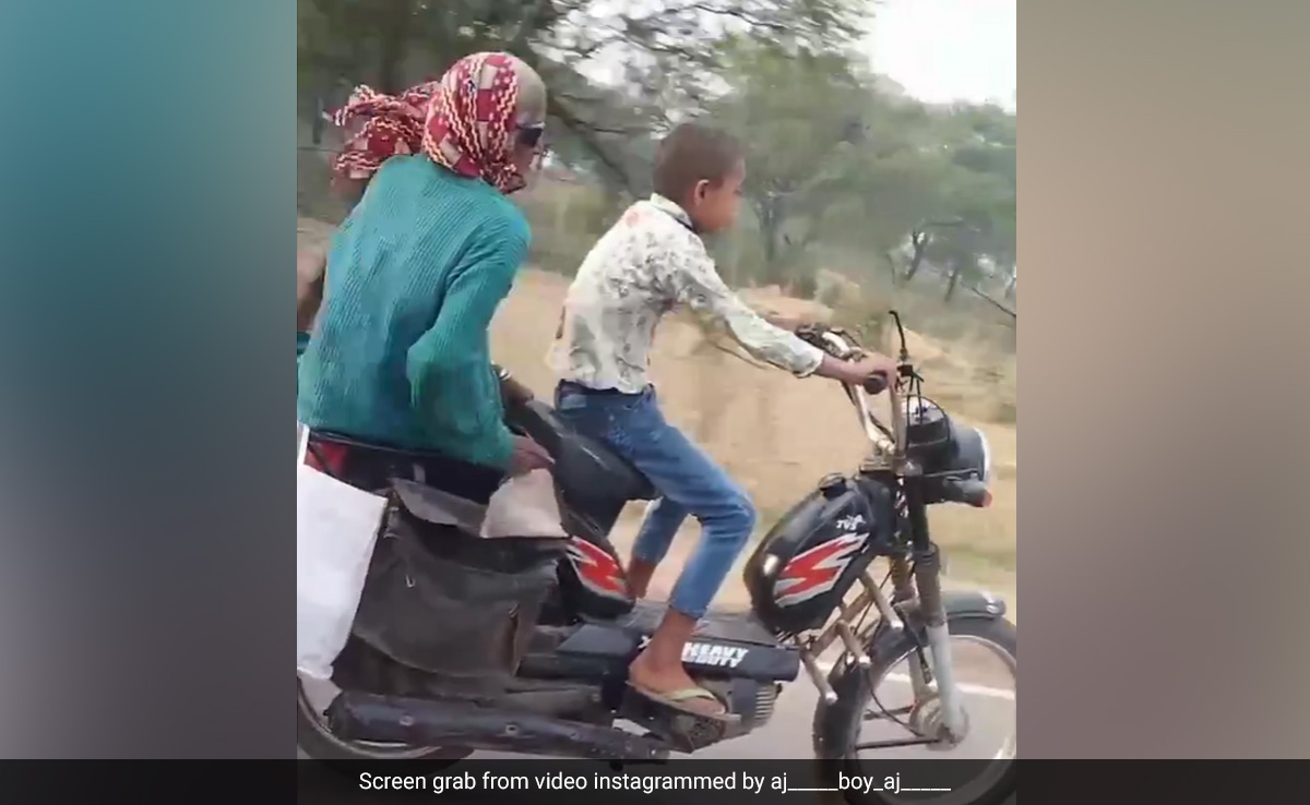 दादी को बैठाकर गाड़ी को फर्राटेदार स्पीड में भगाता नजर आया बच्चा, वीडियो देख डरे लोग