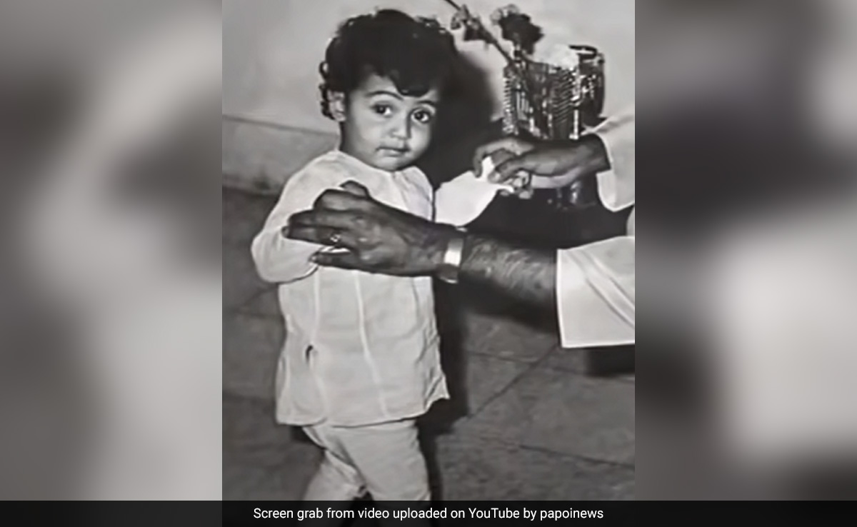 तस्वीर में दिख रहे बच्चे के माता-पिता का बॉलीवुड में है रुतबा तो वाइफ की खूबसूरती पर फिदा दुनिया, नाम बताएंगे तो कहलाएंगे उस्ताद