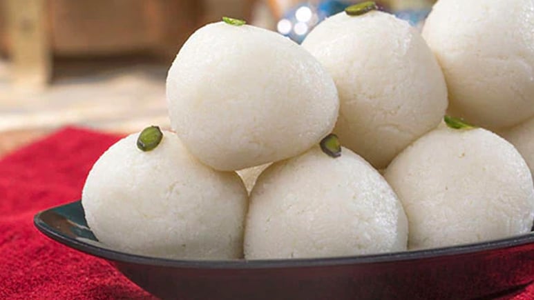 Food Authority Seizes 44,000 Kg Of Rasgullas Stored In Unhygienic Conditions In J&K