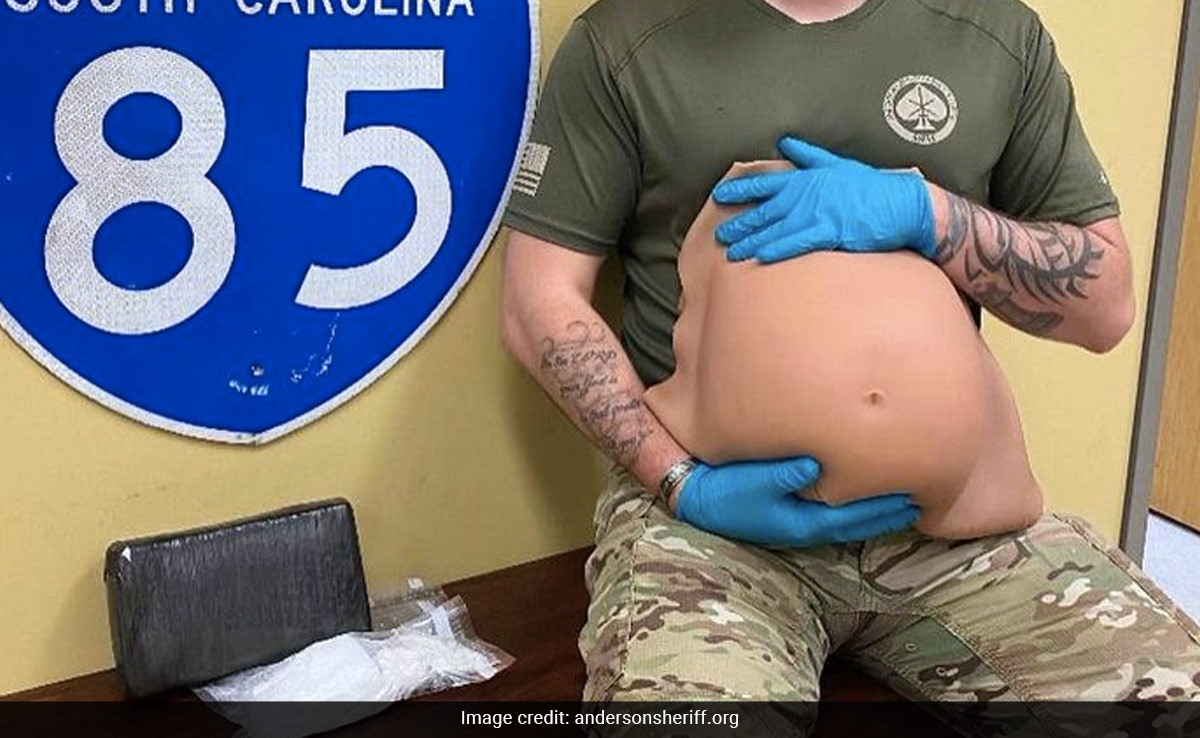 Couple Arrested In US After Using Fake Pregnancy Belly To Hide 1500 Grams Of Cocaine