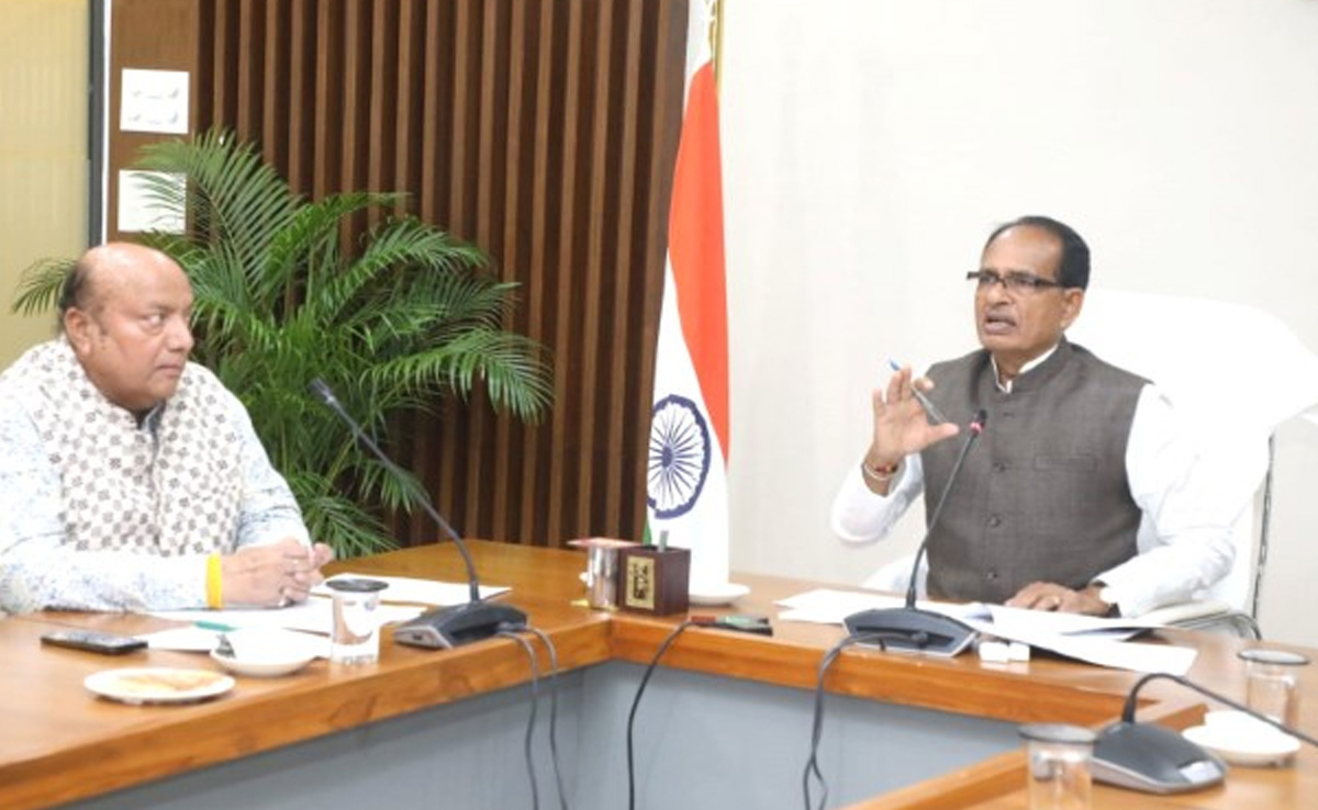 Shivraj Singh Chouhan's Loan Waiver Drive For Farmers Ahead Of State Polls