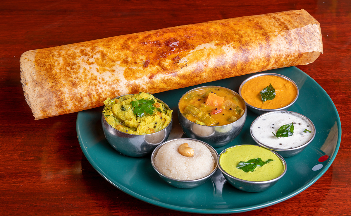 Twitter User Shares How He Was Conned While Eating Dosa At Restaurant, Internet Concerned