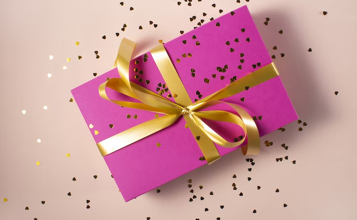 7 Budget-Friendly Mother's Day Gift Hampers To Pamper Your Mom Without Breaking The Bank