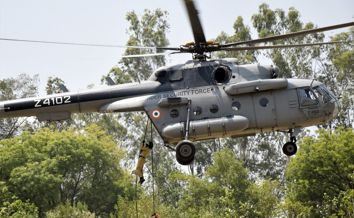 Helicopter Slithering Training Given To Commandos By Delhi Police