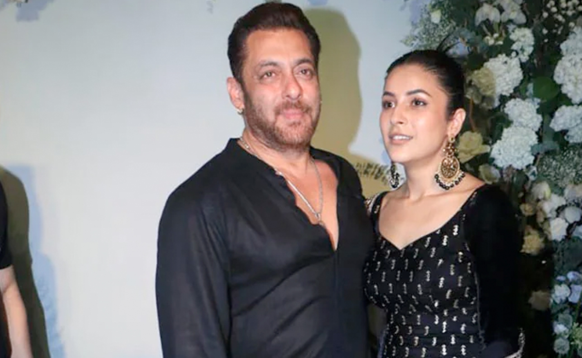 After Asking Shehnaaz Gill To "Move On," Salman Khan Explains What He Actually Meant