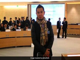 Vietnam Noodle Vendor Jailed, Imitated Chef 'Salt Bae' To Mock Official Vietnam Noodle Vendor Jailed, Imitated Chef 'Salt Bae' To Mock Official