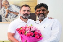 Karnataka Dilemma Deepens With DK Shivakumar Adamant On Top Job Karnataka Dilemma Deepens With DK Shivakumar Adamant On Top Job