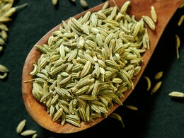Fennel Seeds Side Effects: फायदा ही नहीं नुकसान भी पहुंचाता है सौंफ का जरूरत से ज्यादा सेवन, यहां जानें बड़े नुकसान Fennel Seeds Side Effects: फायदा ही नहीं नुकसान भी पहुंचाता है सौंफ का जरूरत से ज्यादा सेवन, यहां जानें बड़े नुकसान