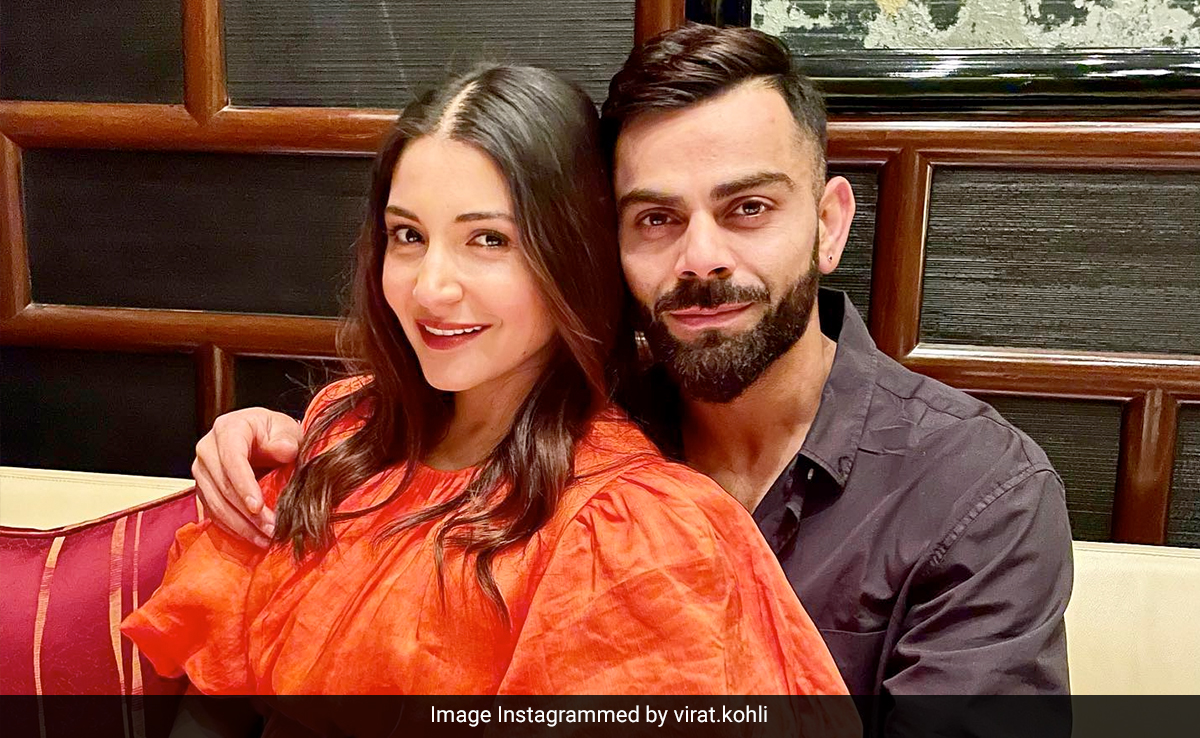 New Pic From Anushka Sharma And Virat Kohli's Dinner Date