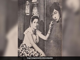 इस ब्लैक एंड व्हाइट तस्वीर में ऋषि कपूर के साथ नजर आ रही ये खूबसूरत अदाकारा रह चुकी हैं बॉलीवुड की सुपरस्टार, बूझो तो जानें इस ब्लैक एंड व्हाइट तस्वीर में ऋषि कपूर के साथ नजर आ रही ये खूबसूरत अदाकारा रह चुकी हैं बॉलीवुड की सुपरस्टार, बूझो तो जानें