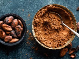 Difference Between Cocoa And Cacao: Which One Is Better For Baking?