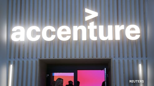 Accenture Stock Falls Over 14%, Reaches 52-Week Low After Weak Outlook