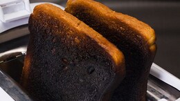 Charred Toast Is Bad For You! 5 Side-Effects Of Burnt Food You Should Know