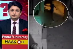 सवाल इंडिया का : दिल्ली में नाबालिग लड़की की सरेआम हत्या, केजरीवाल ने LG पर उठाए सवाल सवाल इंडिया का : दिल्ली में नाबालिग लड़की की सरेआम हत्या, केजरीवाल ने LG पर उठाए सवाल