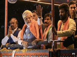 Blog: Behind PM Modi's Big Roadshows In Bengaluru Blog: Behind PM Modi's Big Roadshows In Bengaluru