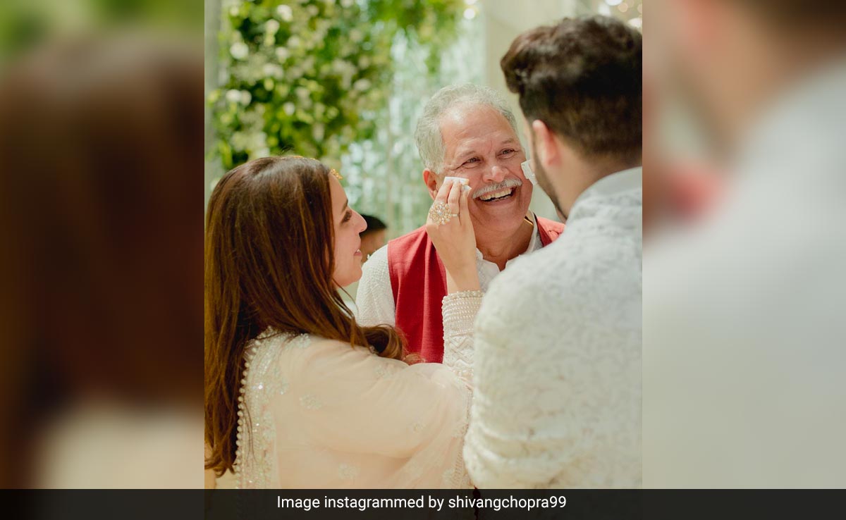 Parineeti Chopra Wipes Dad Pawan's Tears Away In New Engagement Pic. Aww