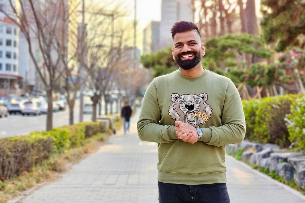 Technical Guruji Shares Pic with Honey Singh, Says, "Desi Kalakaar in USA..."