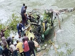 Army Grounds 'Dhruv' Chopper Fleet After J&K Crash That Killed 1: Sources Army Grounds 'Dhruv' Chopper Fleet After J&K Crash That Killed 1: Sources