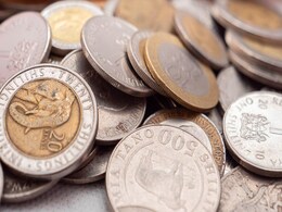 क्या आप चाहते हैं ना हो घर में धन की कमी, नीम करोली बाबा के ये मंत्र अपना लीजिए क्या आप चाहते हैं ना हो घर में धन की कमी, नीम करोली बाबा के ये मंत्र अपना लीजिए