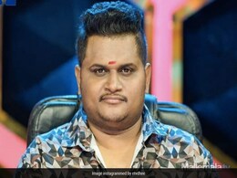 कोरियोग्राफर ने की आत्महत्या, वीडियो मैसेज में बताया कर्ज से थे परेशान कोरियोग्राफर ने की आत्महत्या, वीडियो मैसेज में बताया कर्ज से थे परेशान