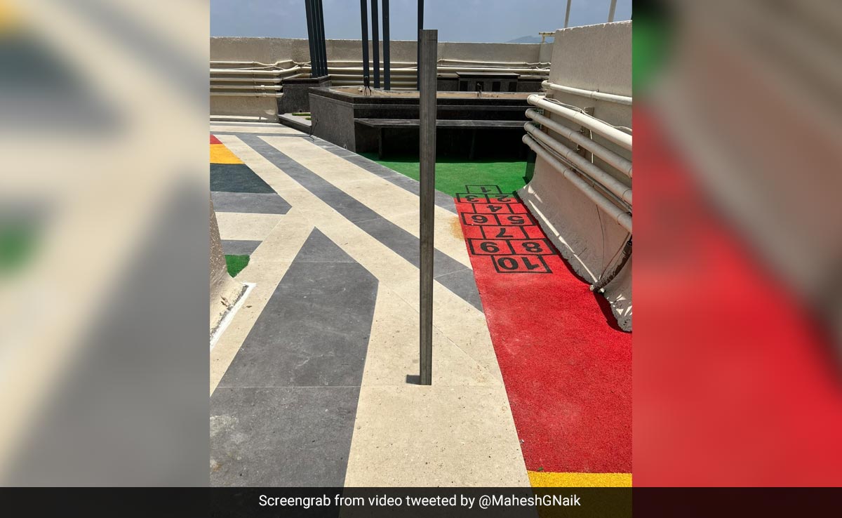 Mumbai Witnesses 'Zero Shadow Day', Pics Go Viral