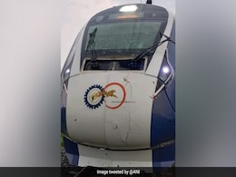 Railways To Roll Out Vande Bharat Sleeper And Vande Metro Next Year: Key Facts Railways To Roll Out Vande Bharat Sleeper And Vande Metro Next Year: Key Facts