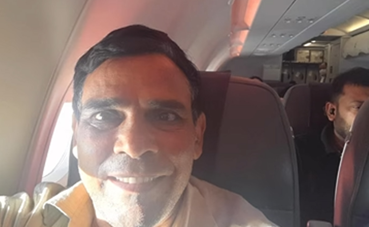 Watch: Man Takes Flight For The First Time, Son Records Priceless Reaction