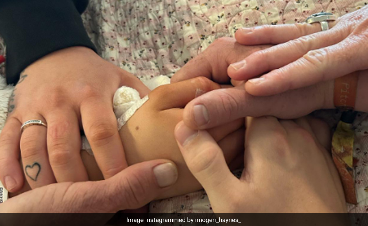 Australian Parents Call For Action After Teenage Daughter Dies Attempting Viral Trend 'Chroming'