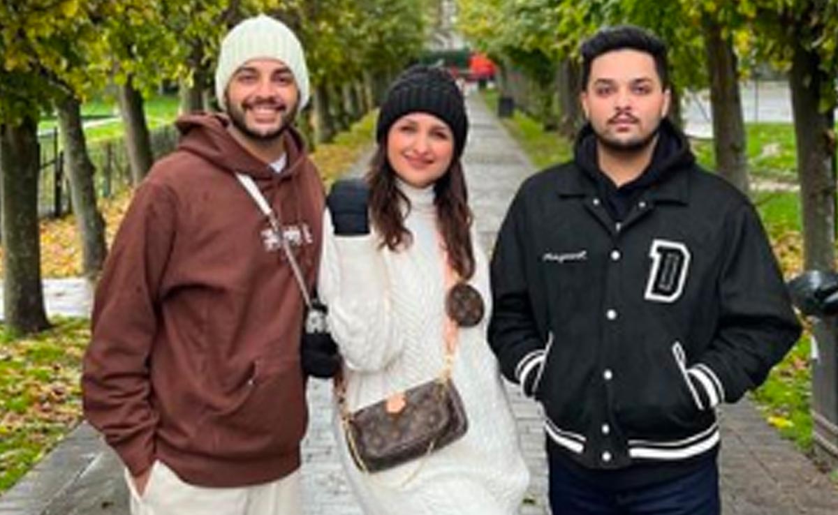 How Parineeti Chopra's Brothers Sahaj And Shivang Wished Her Post Engagement To Raghav Chadha