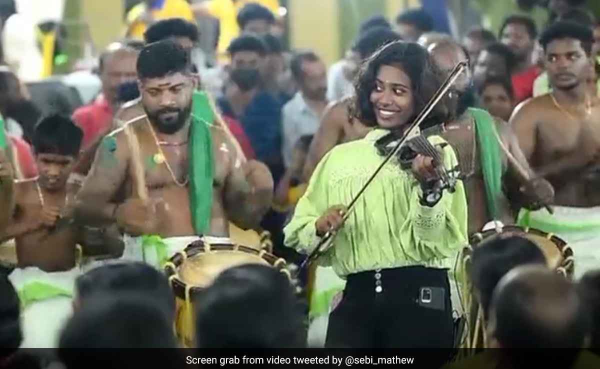 Woman In Kerala Plays Violin Alongside Chenda Melam Artists, Video Goes Viral